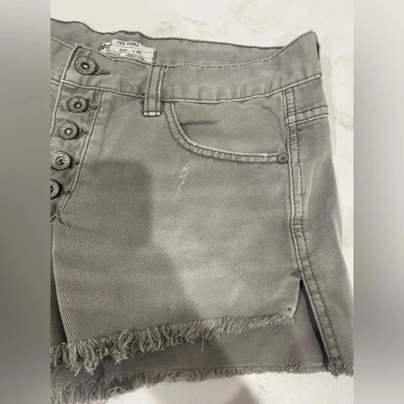 Free People button fly distressed short ACCEPTING OFFER - Picture 2 of 8
